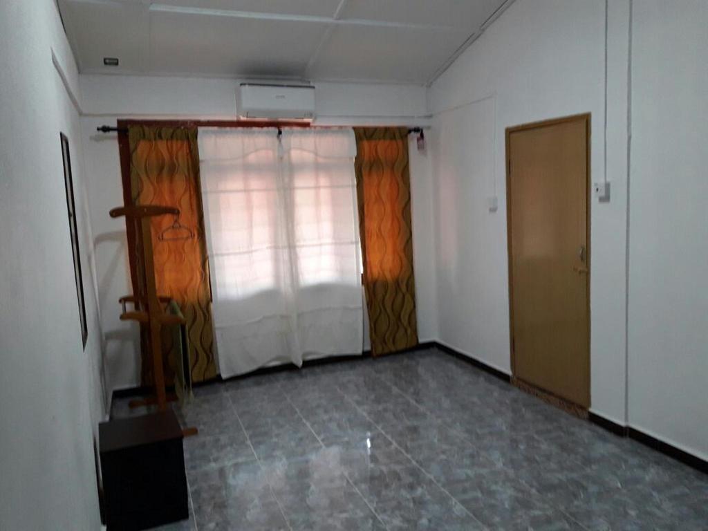 Nur Muslim Homestay At Kota Bharu Exterior foto
