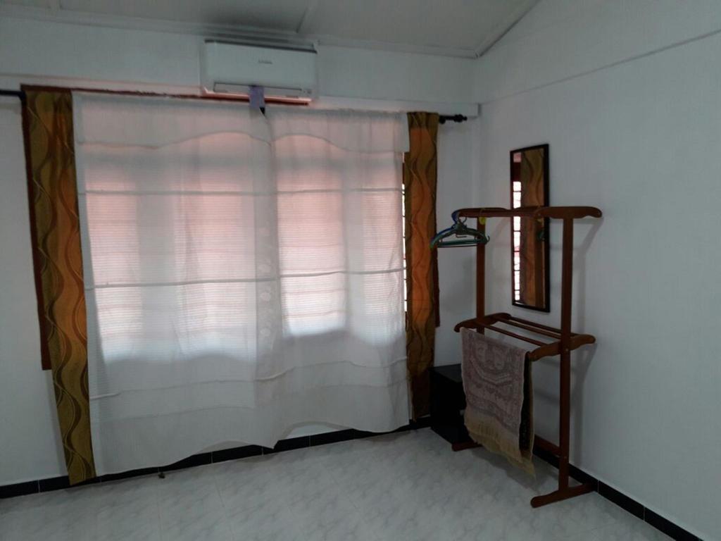 Nur Muslim Homestay At Kota Bharu Exterior foto